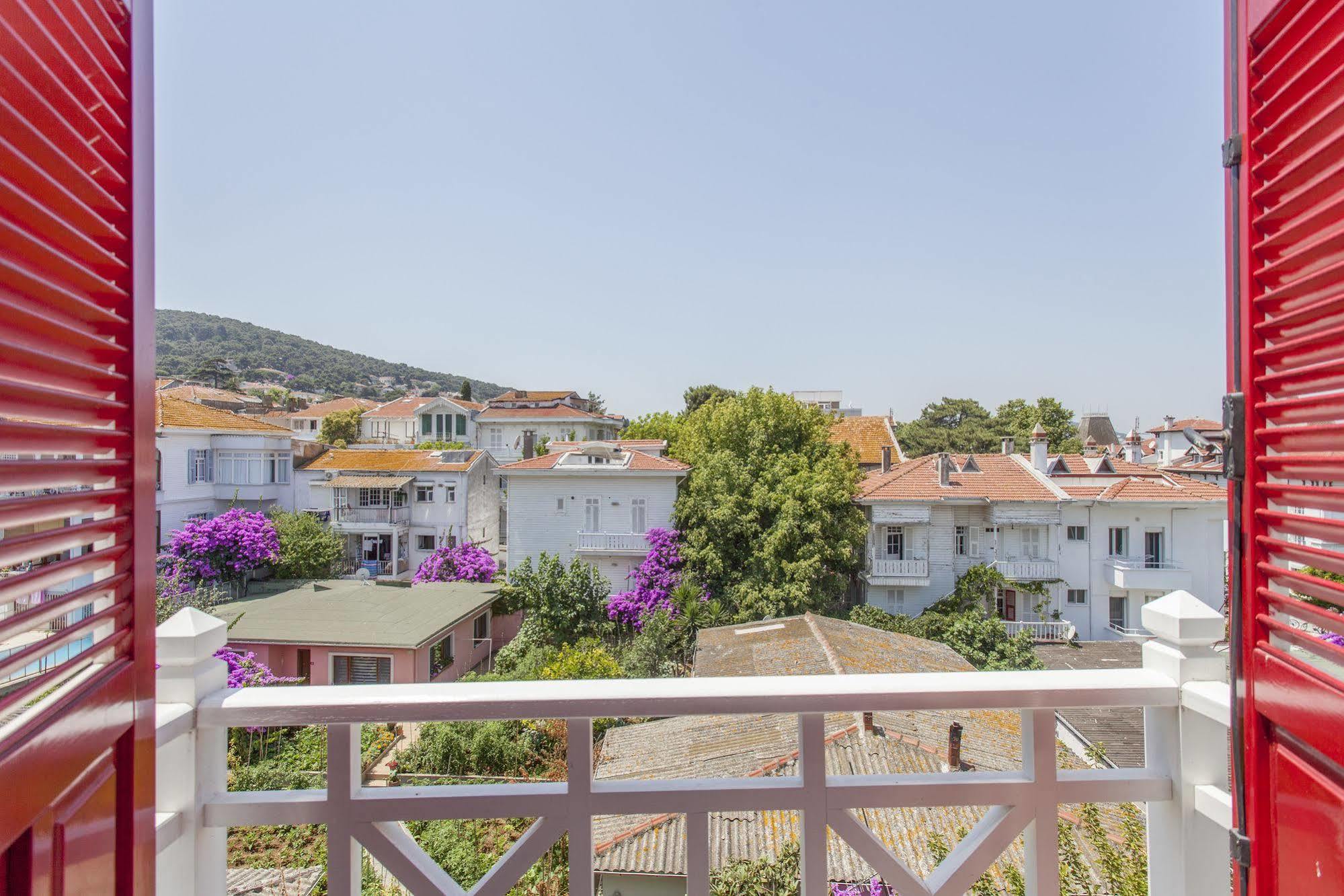 Splendid Palace Adalar Exterior photo